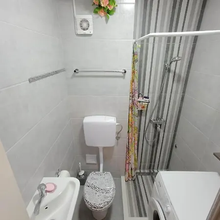 Flamingo 365 - Near Center With Free Parking Daire