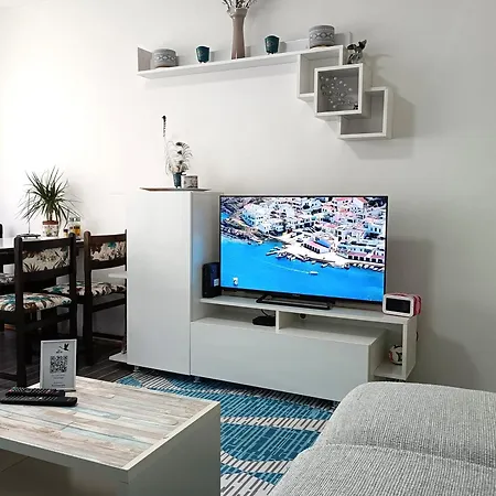 Flamingo 365 - Near Center With Free Parking *