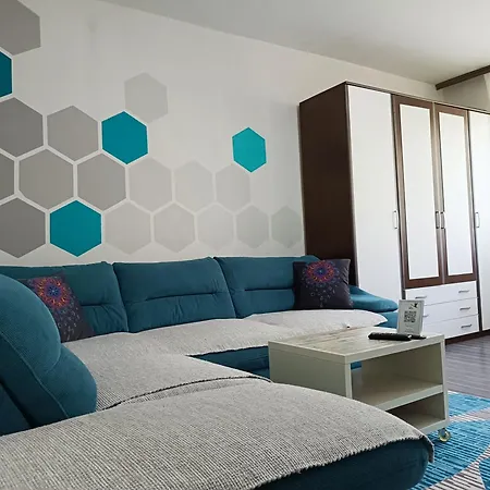 Flamingo 365 - Near Center With Free Parking