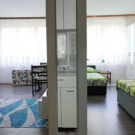 Flamingo 365 - Near Center With Free Parking Apartment *